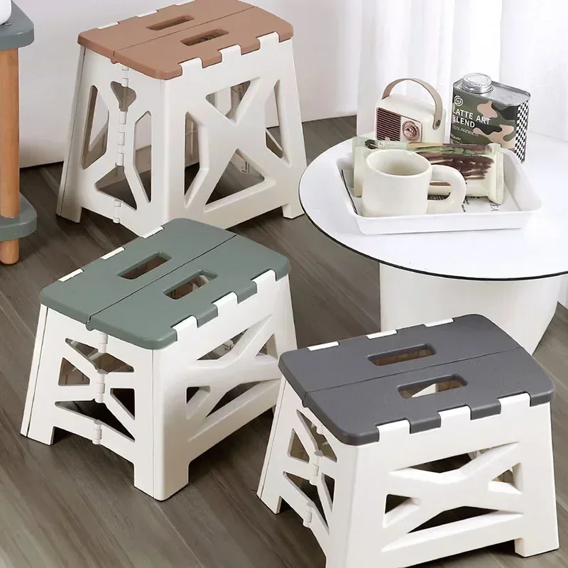 Portable Plastic Folding Stool - Kids Outdoor Seating recension och pris