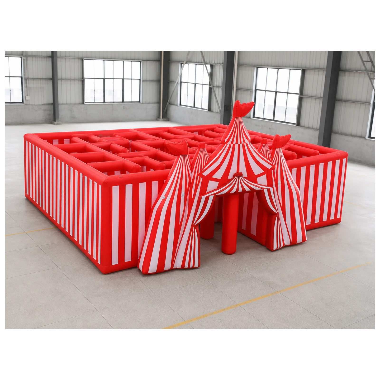 Large Red White Circus Inflata - Kids Outdoor Venues recension och pris