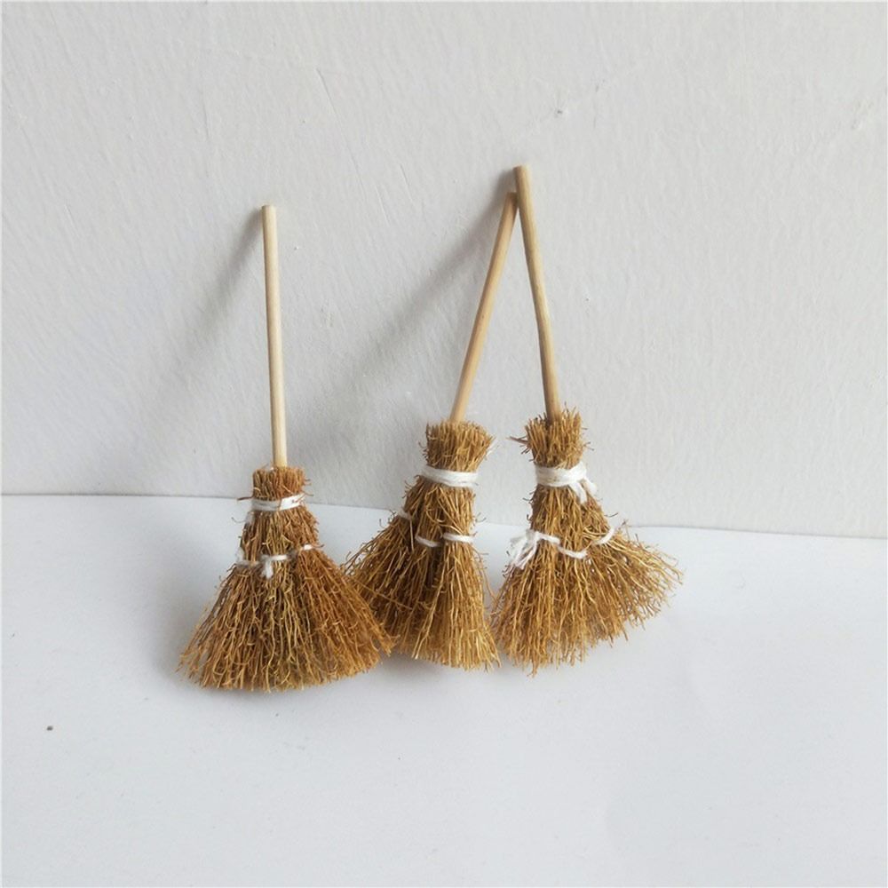 5Pcs Mini Broom Red Rope Straw - Kids Outdoor Cubby House recension och pris
