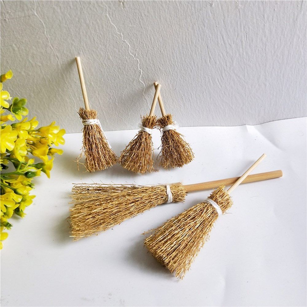 5Pcs Mini Broom Red Rope Straw - Kids Outdoor Cubby House recension och pris